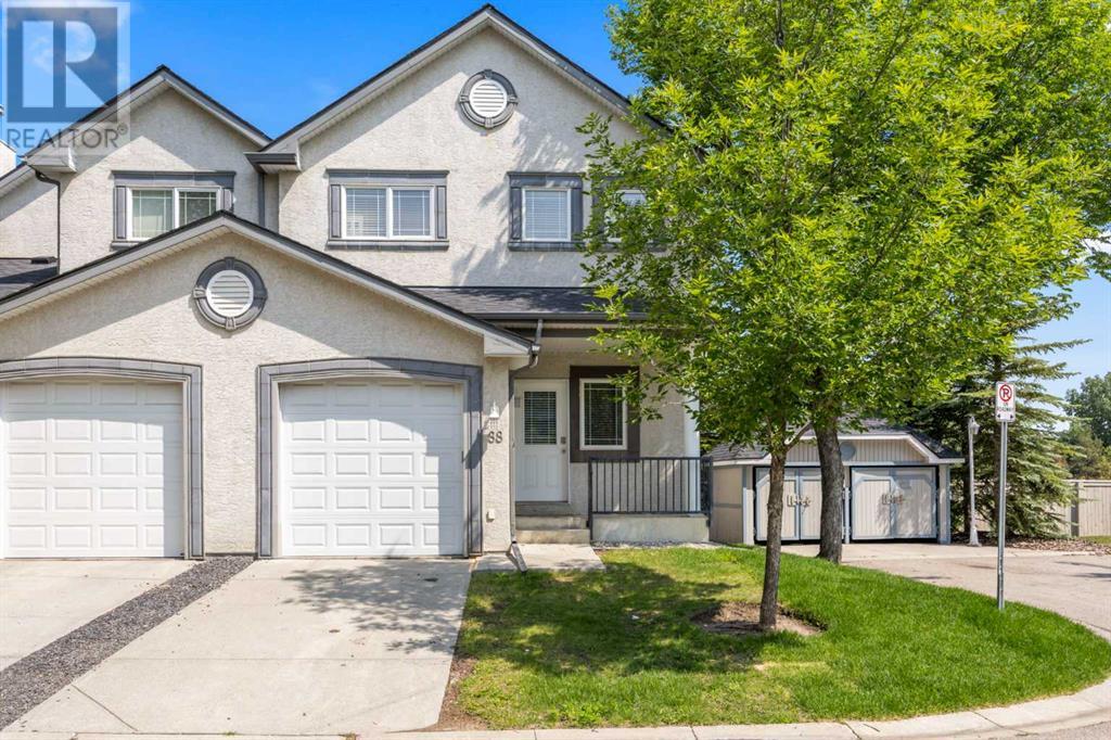 Property at 88 Simcoe Place SW image 1
