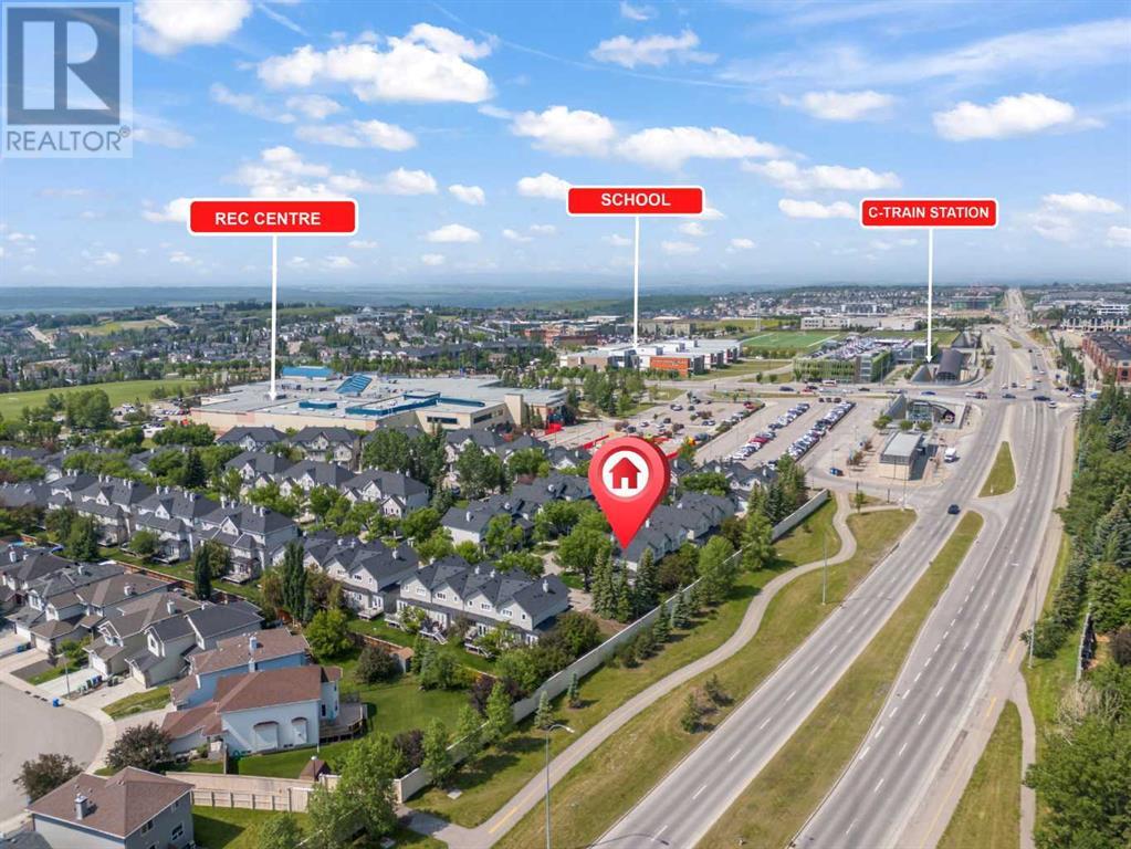 Property at 88 Simcoe Place SW image 3