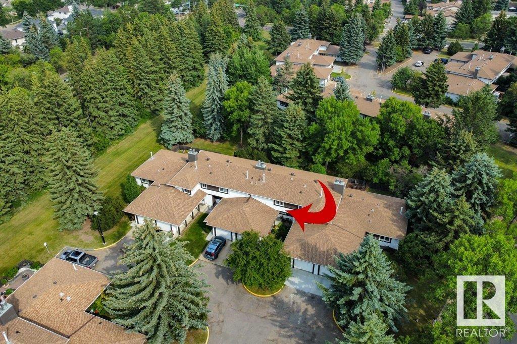 Property at 90 FOREST GV image 2