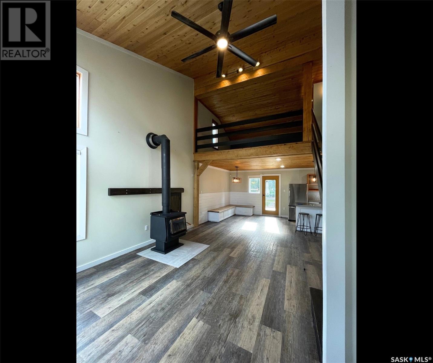 247 Dehavilland Avenue, Air Ronge, Saskatchewan  S0J 3G0 - Photo 2 - SK012978