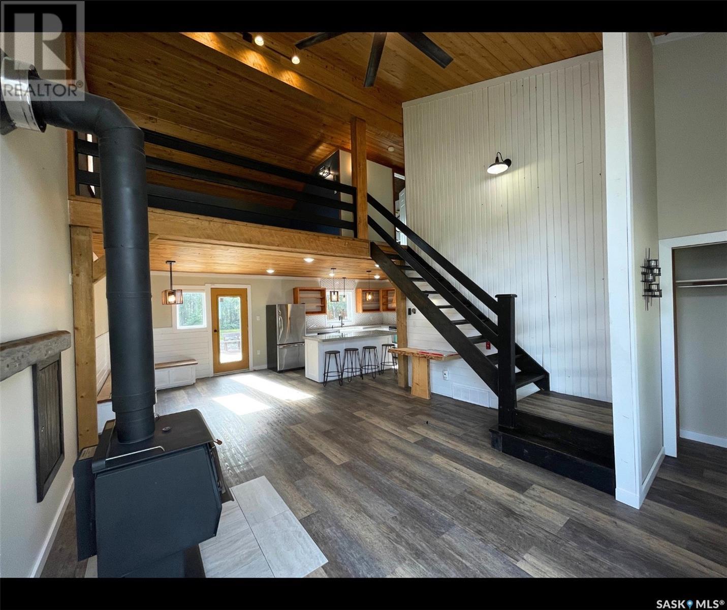 247 Dehavilland Avenue, Air Ronge, Saskatchewan  S0J 3G0 - Photo 3 - SK012978