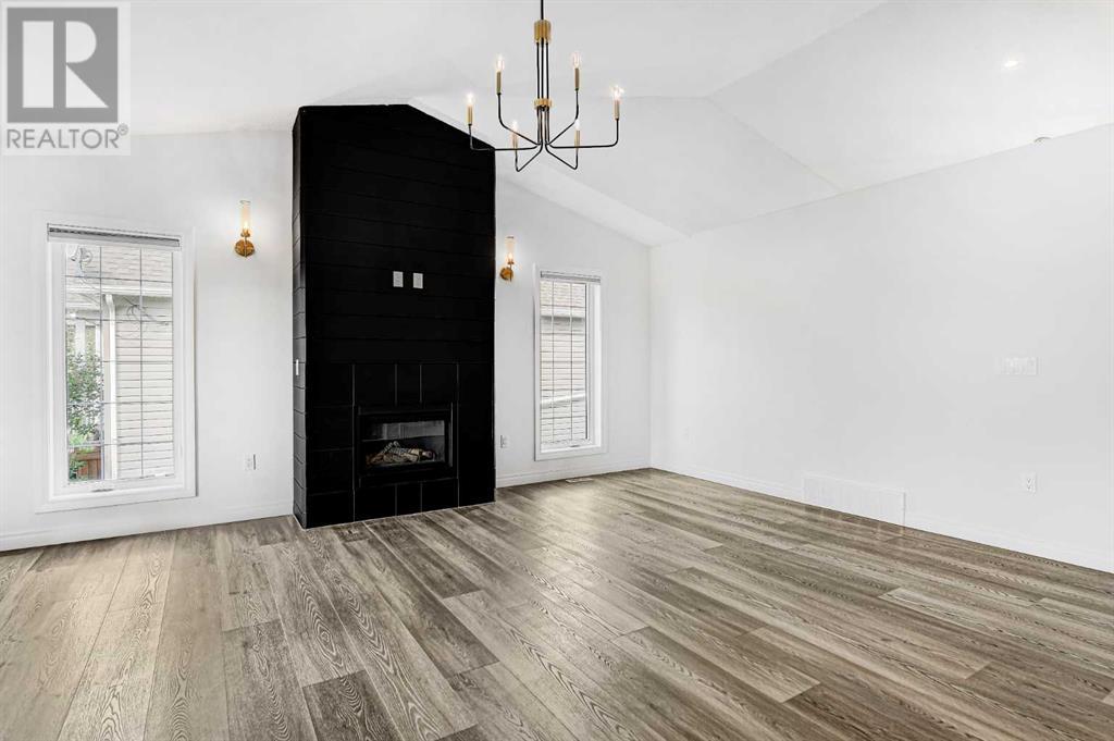 Property at 10608 160 Avenue image 2