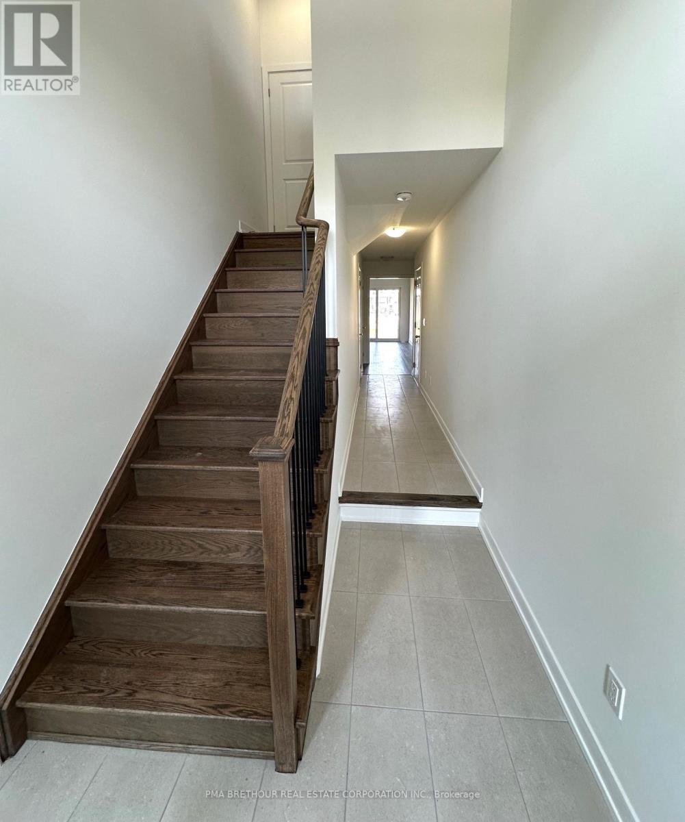 Property at 50 MORRISON CRESCENT image 2