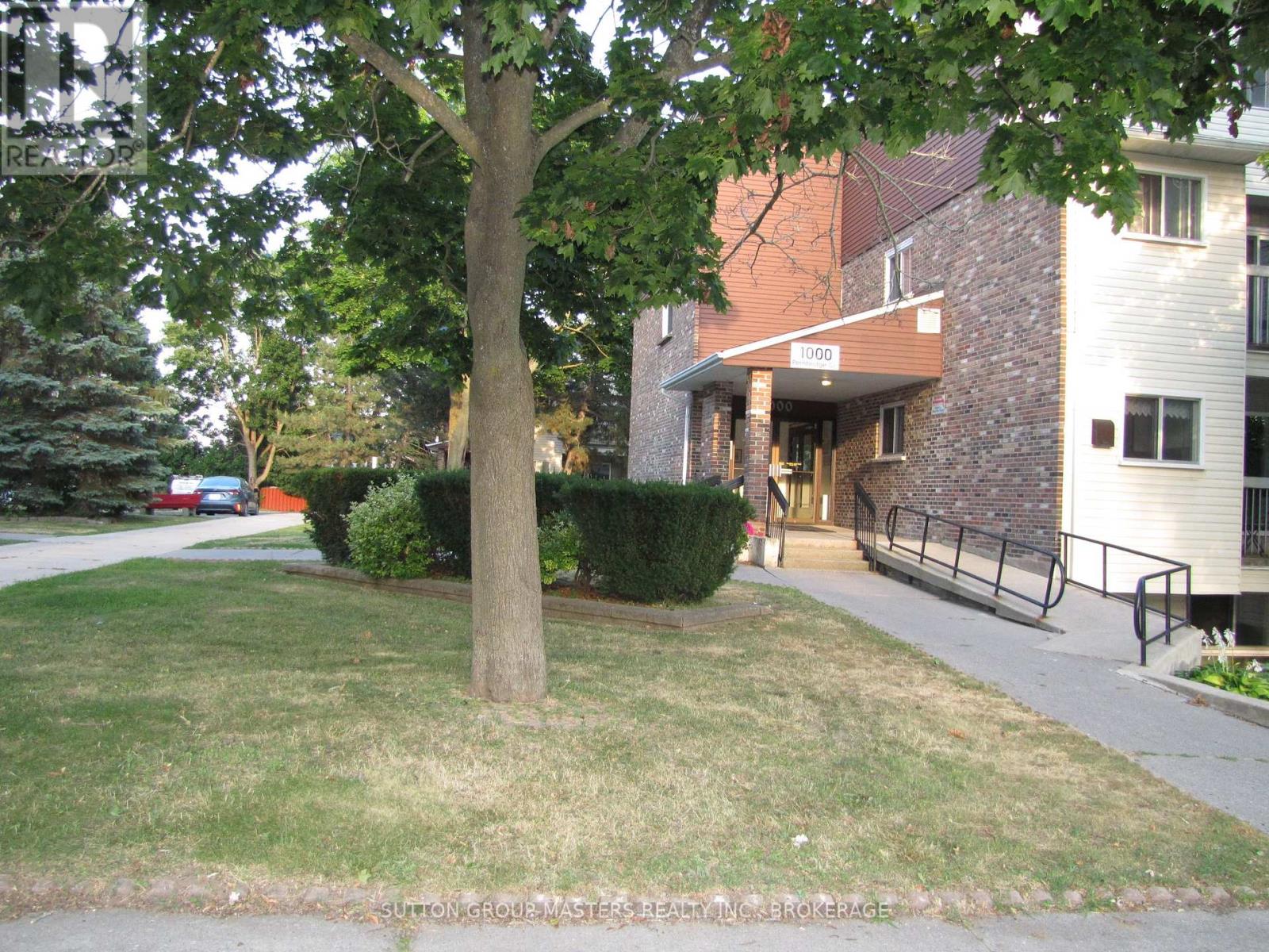 301 - 1000 Pembridge Crescent, Kingston, Ontario  K7P 1A3 - Photo 2 - X12291988