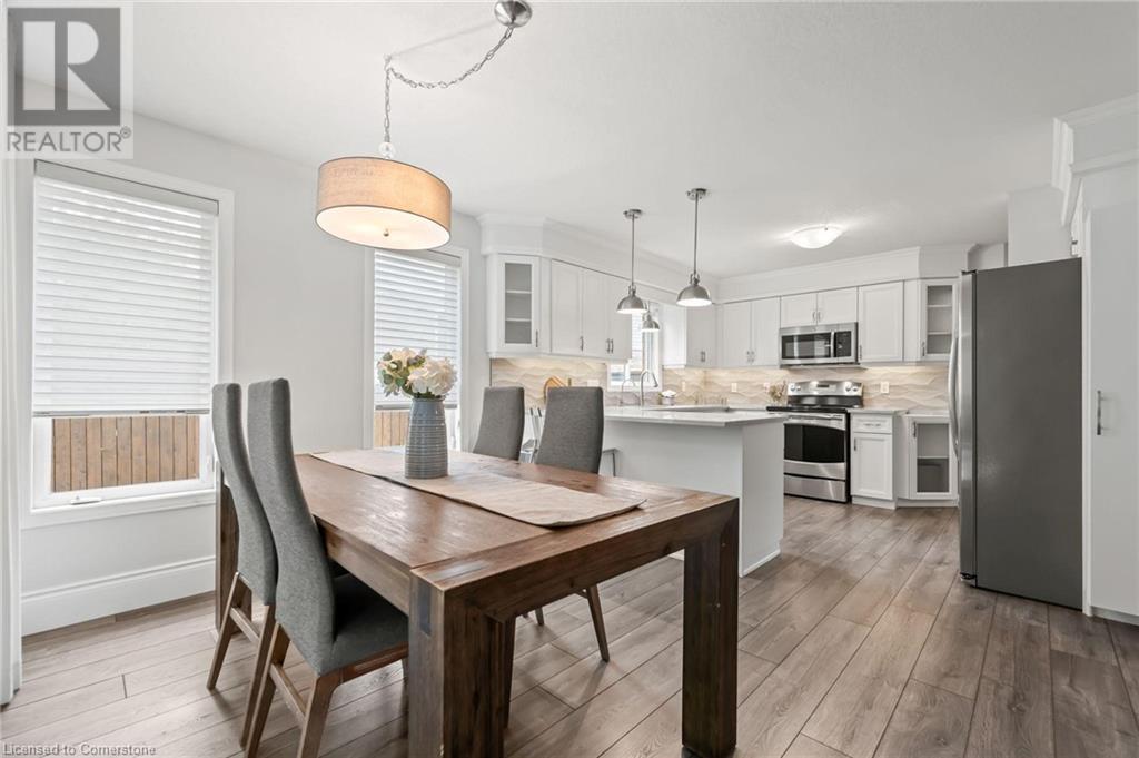 Property at 52 BOND Court image 5