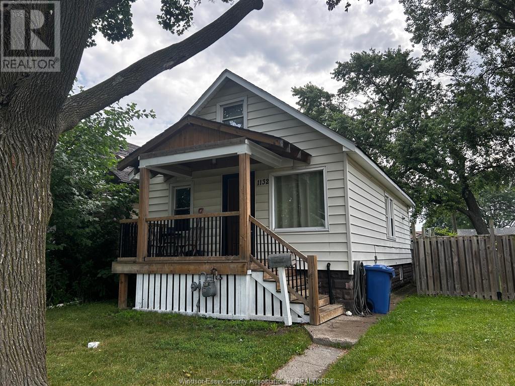 MLS# 25018169: 1132 CURRY AVENUE, Windsor, Canada