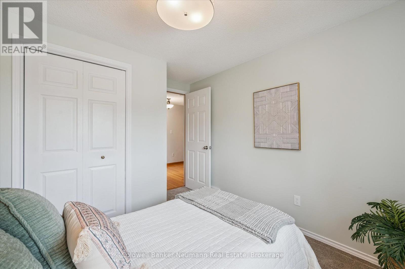 21 Old Colony Trail, Guelph, Ontario  N1G 4A3 - Photo 22 - X12291981