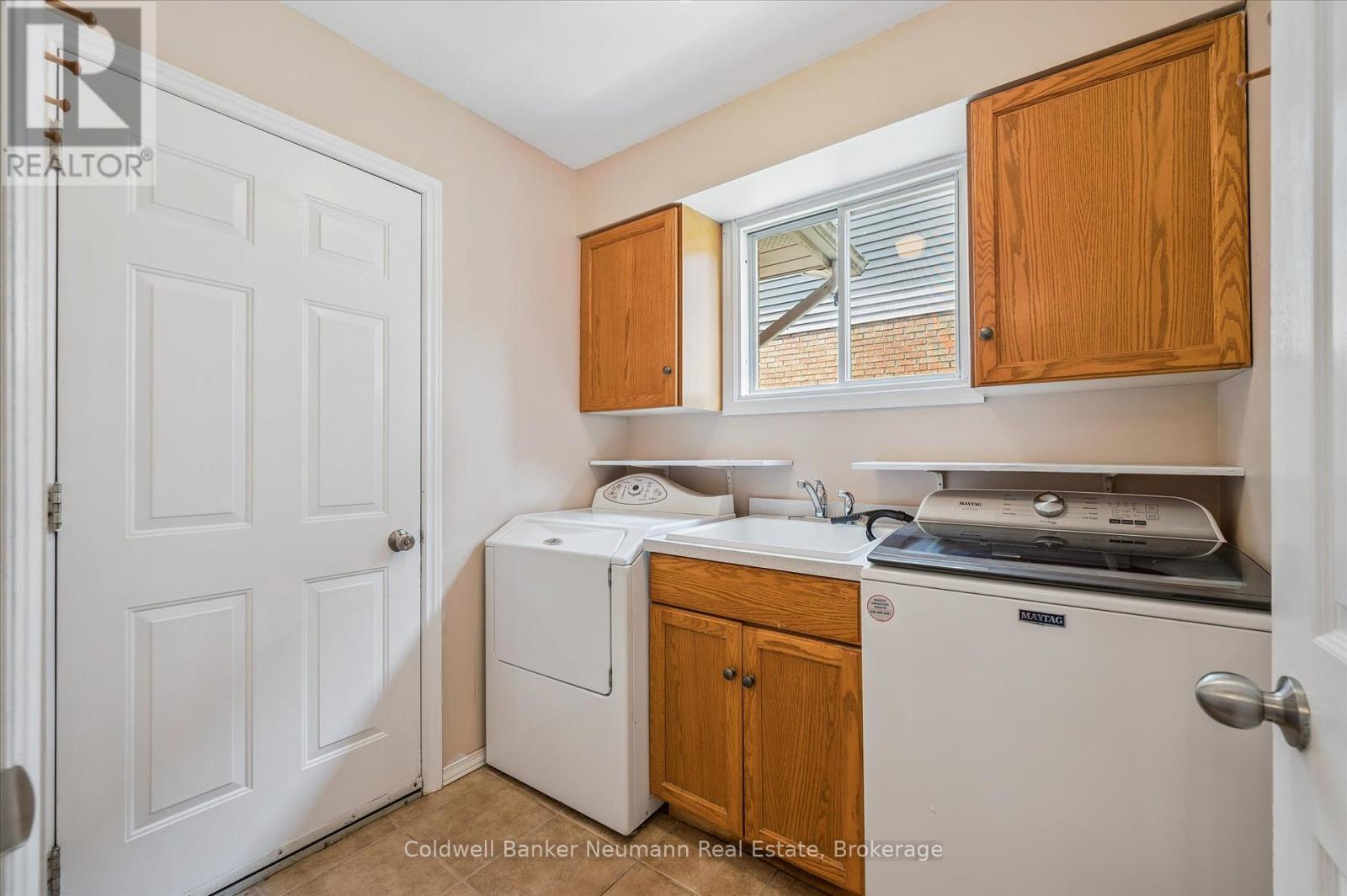 21 Old Colony Trail, Guelph, Ontario  N1G 4A3 - Photo 27 - X12291981