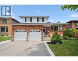 21 OLD COLONY TRAIL