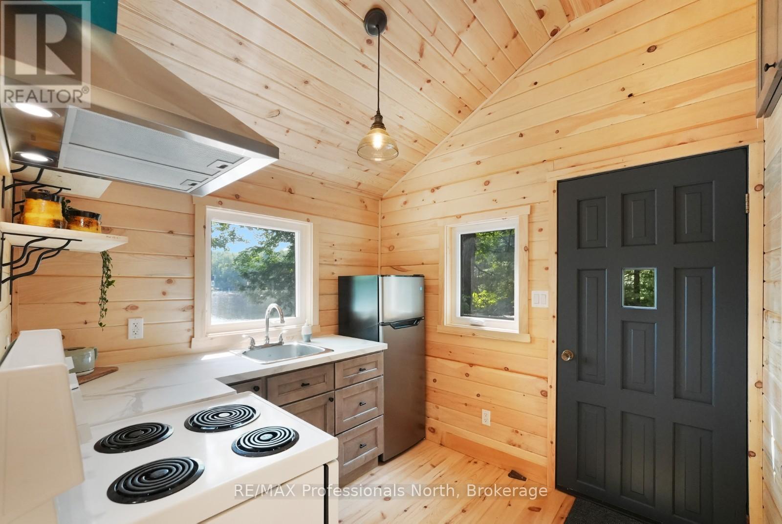 1414 Tennyson Road, Minden Hills, Ontario  K0M 2K0 - Photo 5 - X12292024