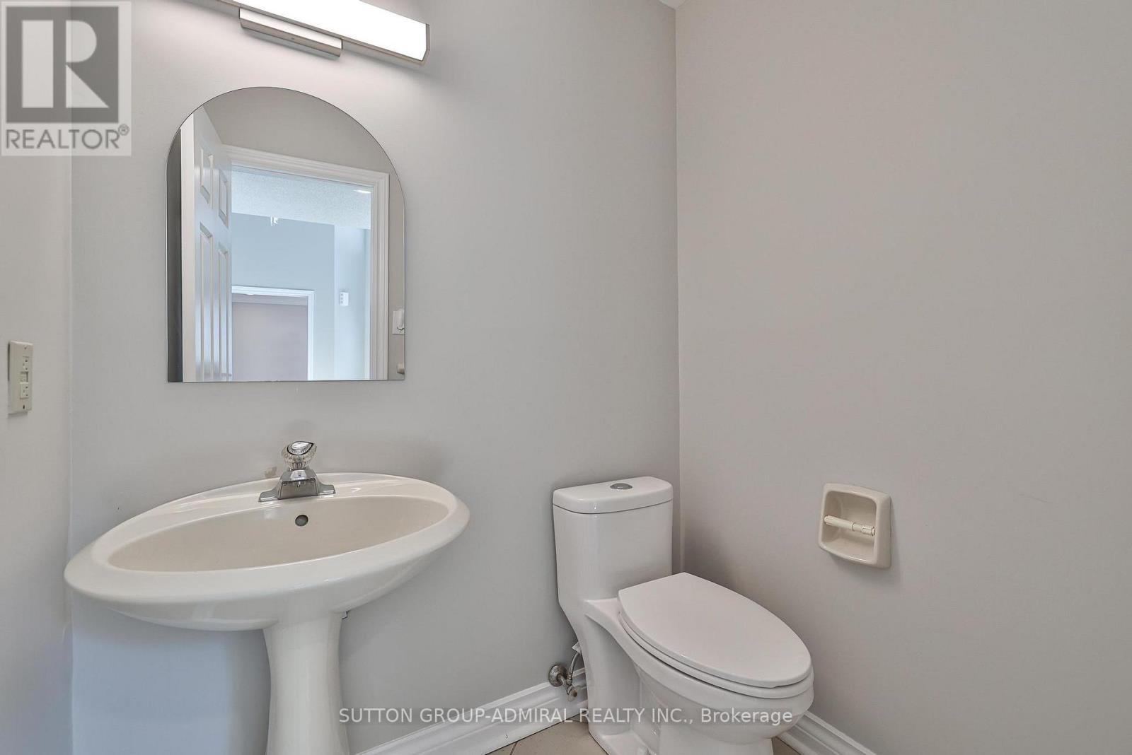 27 Green Acres Road, Vaughan, Ontario  L4J 4S2 - Photo 19 - N12291922