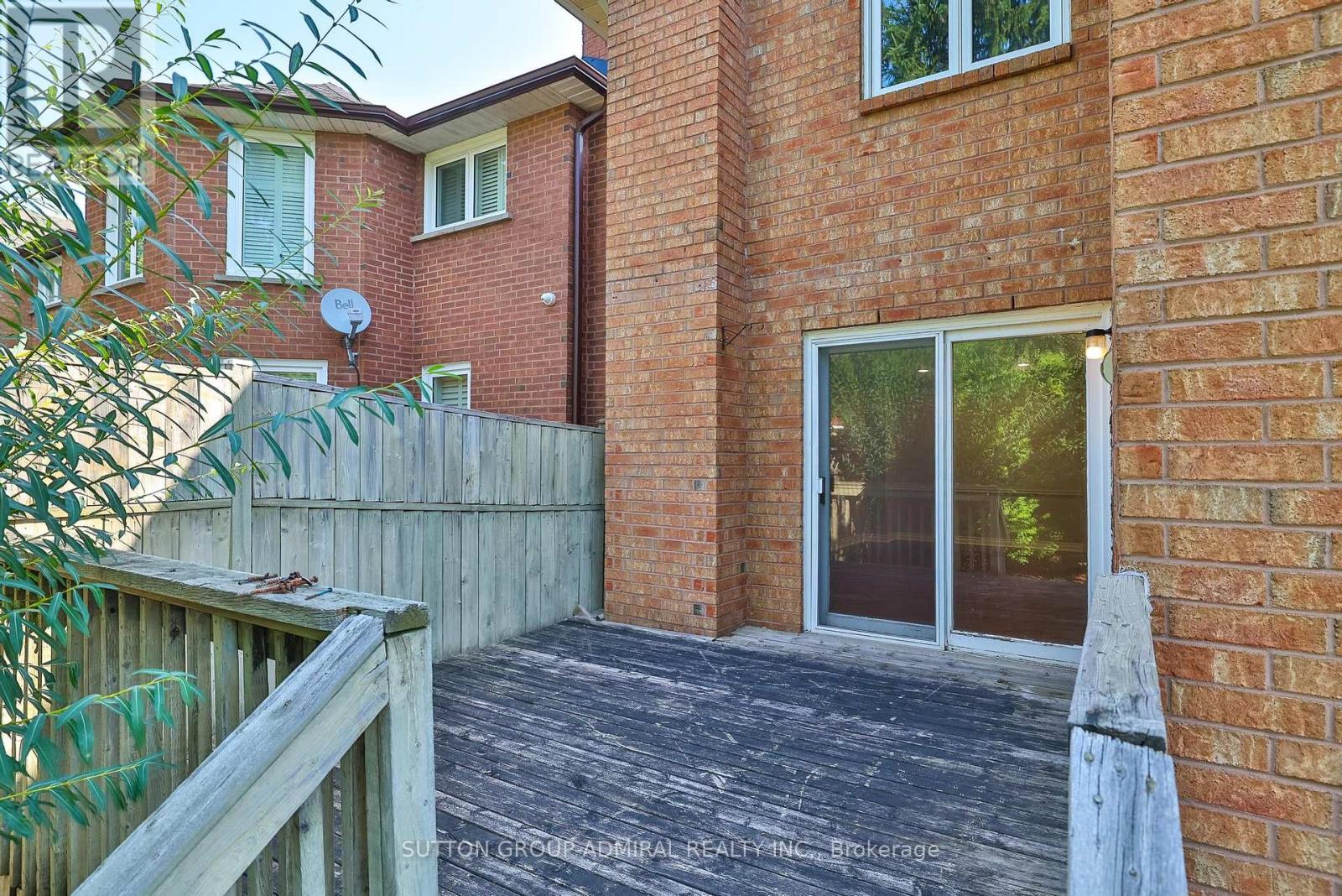 27 Green Acres Road, Vaughan, Ontario  L4J 4S2 - Photo 47 - N12291922