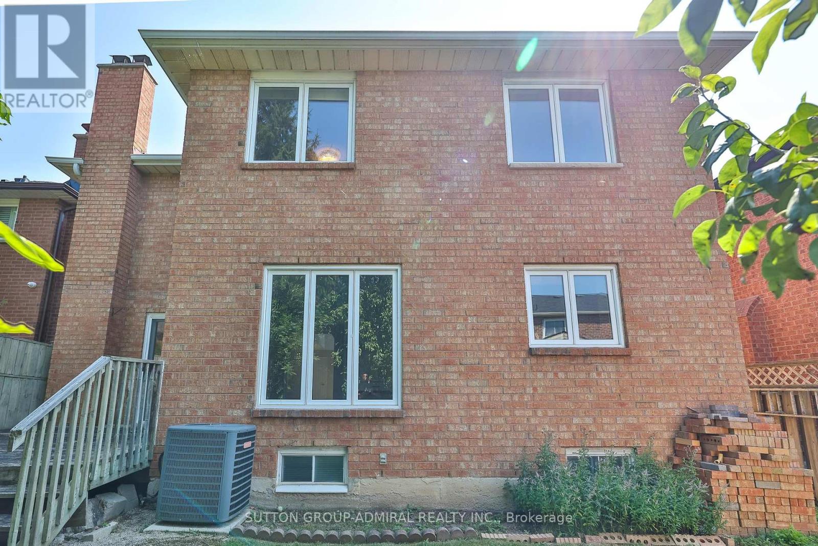 27 Green Acres Road, Vaughan, Ontario  L4J 4S2 - Photo 49 - N12291922