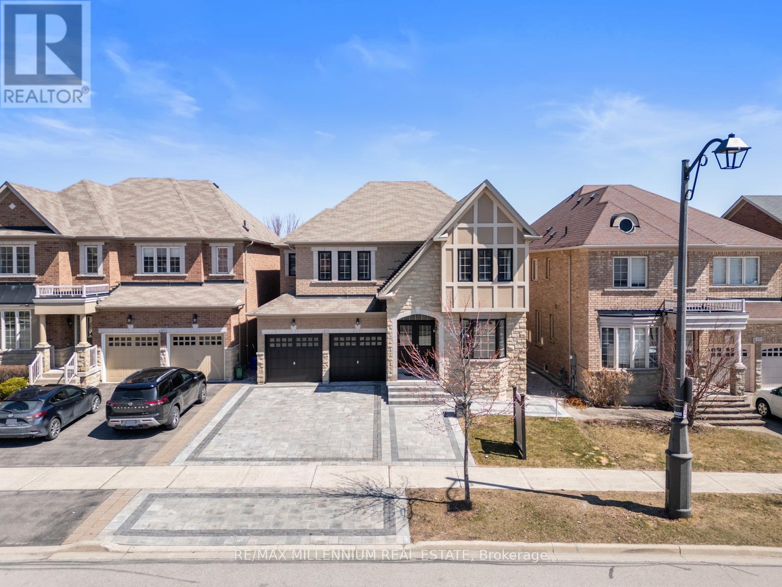 Property at 433 MAVRINAC BOULEVARD image 2
