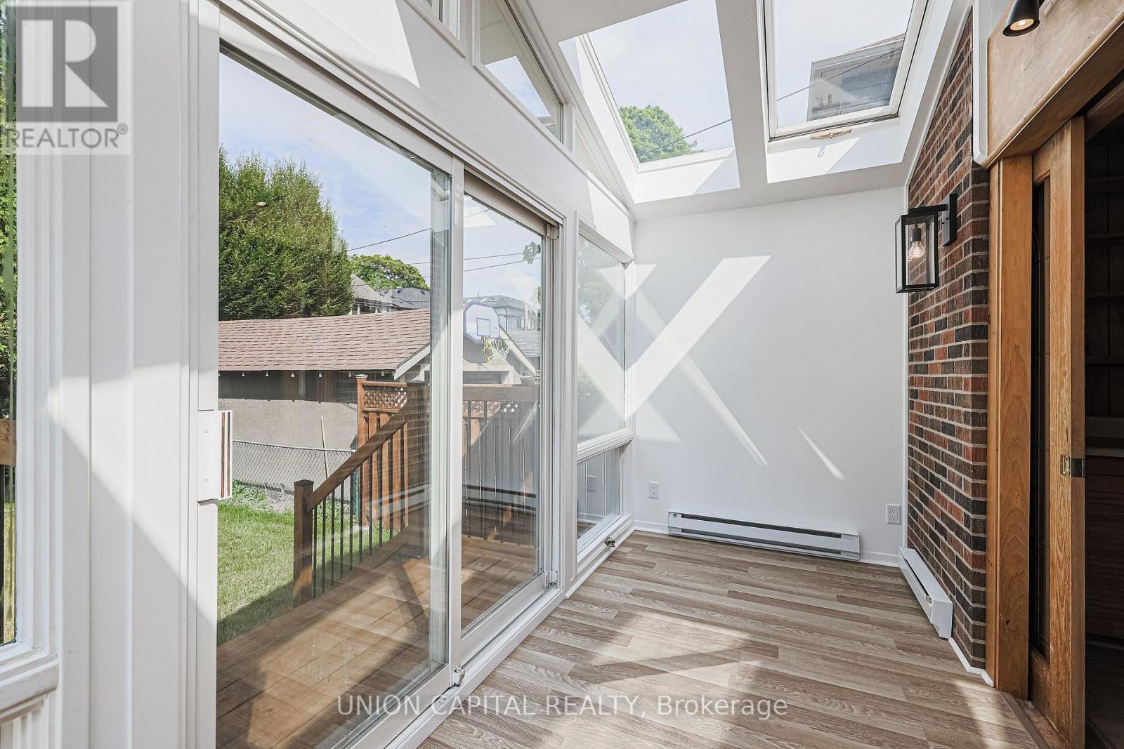 1064 Royal York Road, Toronto, Ontario  M8X 2G7 - Photo 13 - W12291823