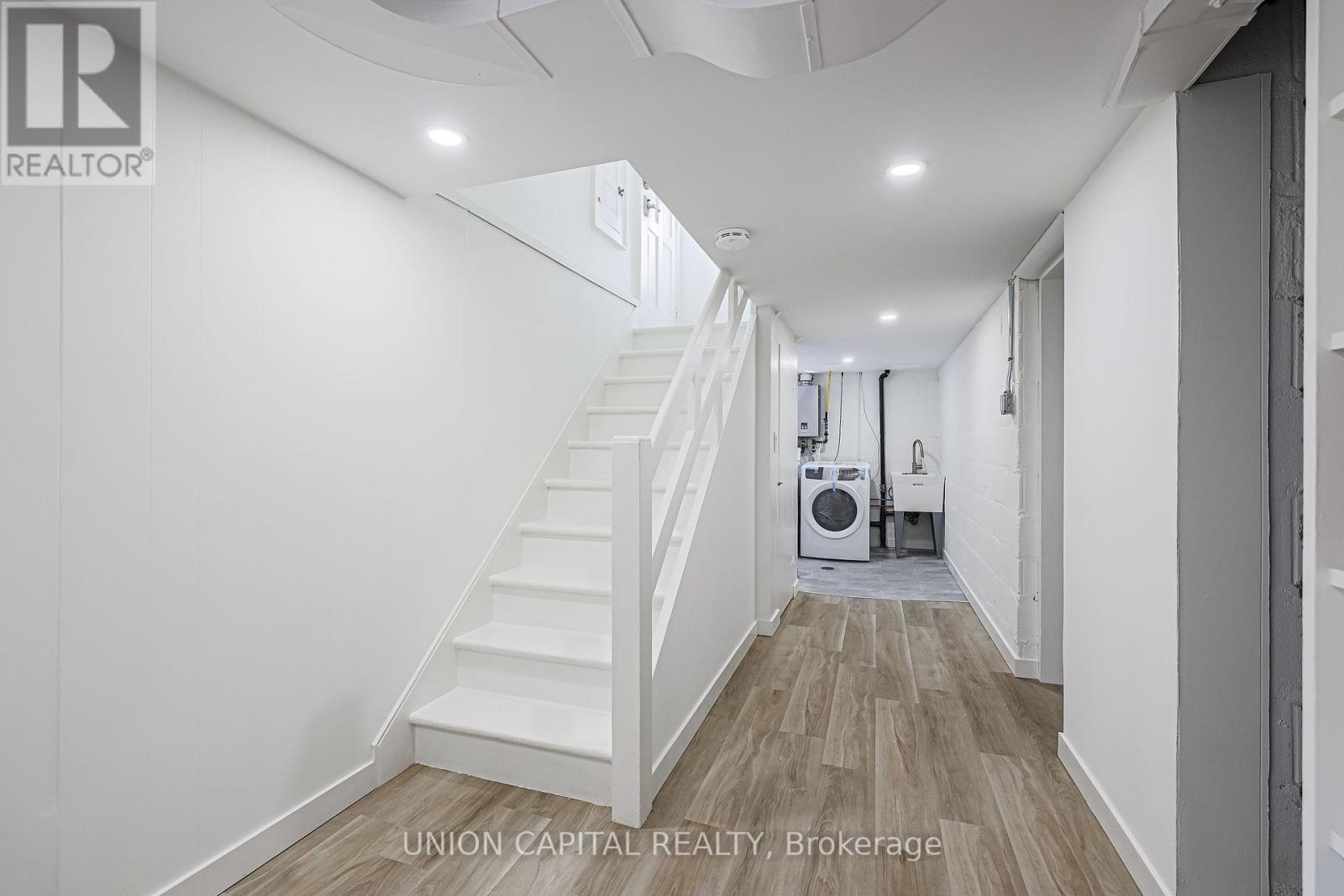 1064 Royal York Road, Toronto, Ontario  M8X 2G7 - Photo 29 - W12291823