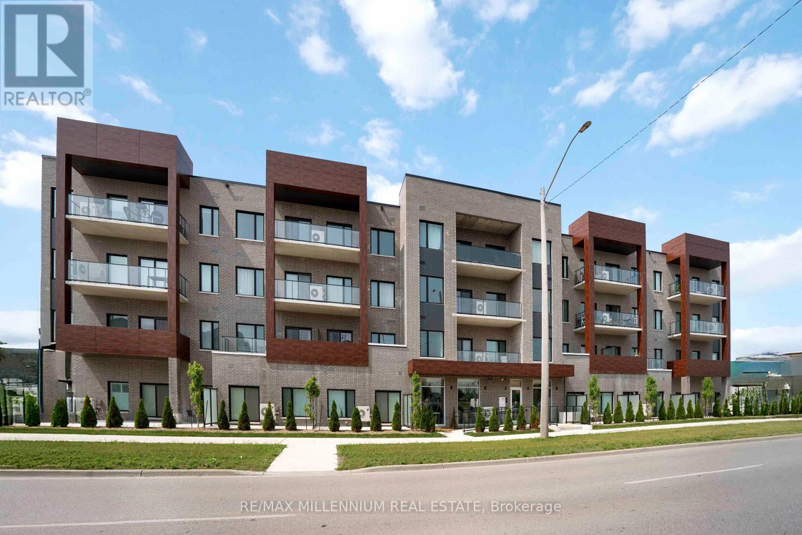 Property at 306 - 408 DUNDAS STREET S image 1