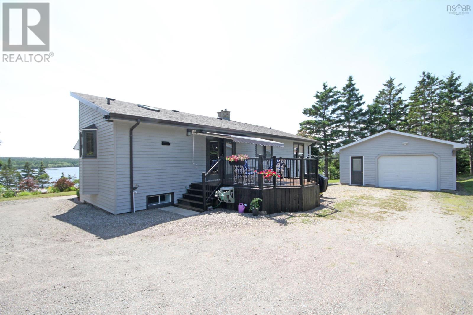 351 Lochside Road, D'escousse, Nova Scotia  B0E 1K0 - Photo 10 - 202517996