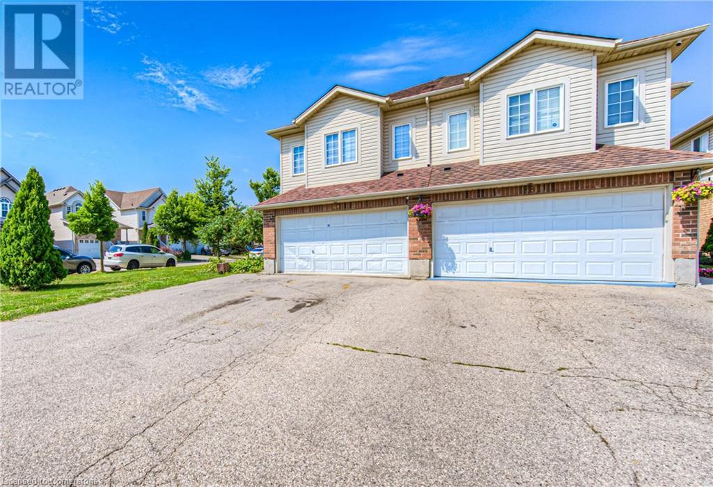 Property at 40 RED CLOVER Crescent image 3