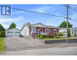 114 Stanley Avenue, Champlain, Ca