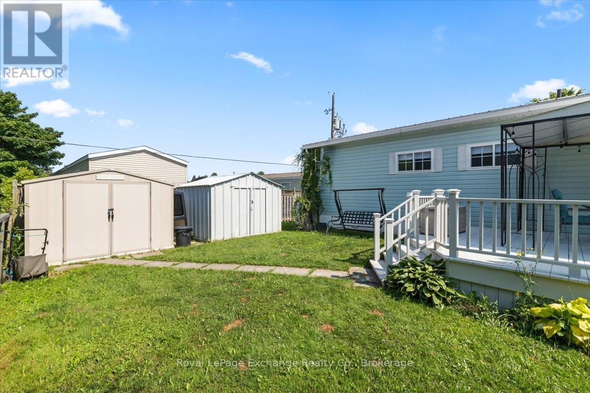 70 Applewood Boulevard, Kincardine, Ontario  N0G 2T0 - Photo 19 - X12292102