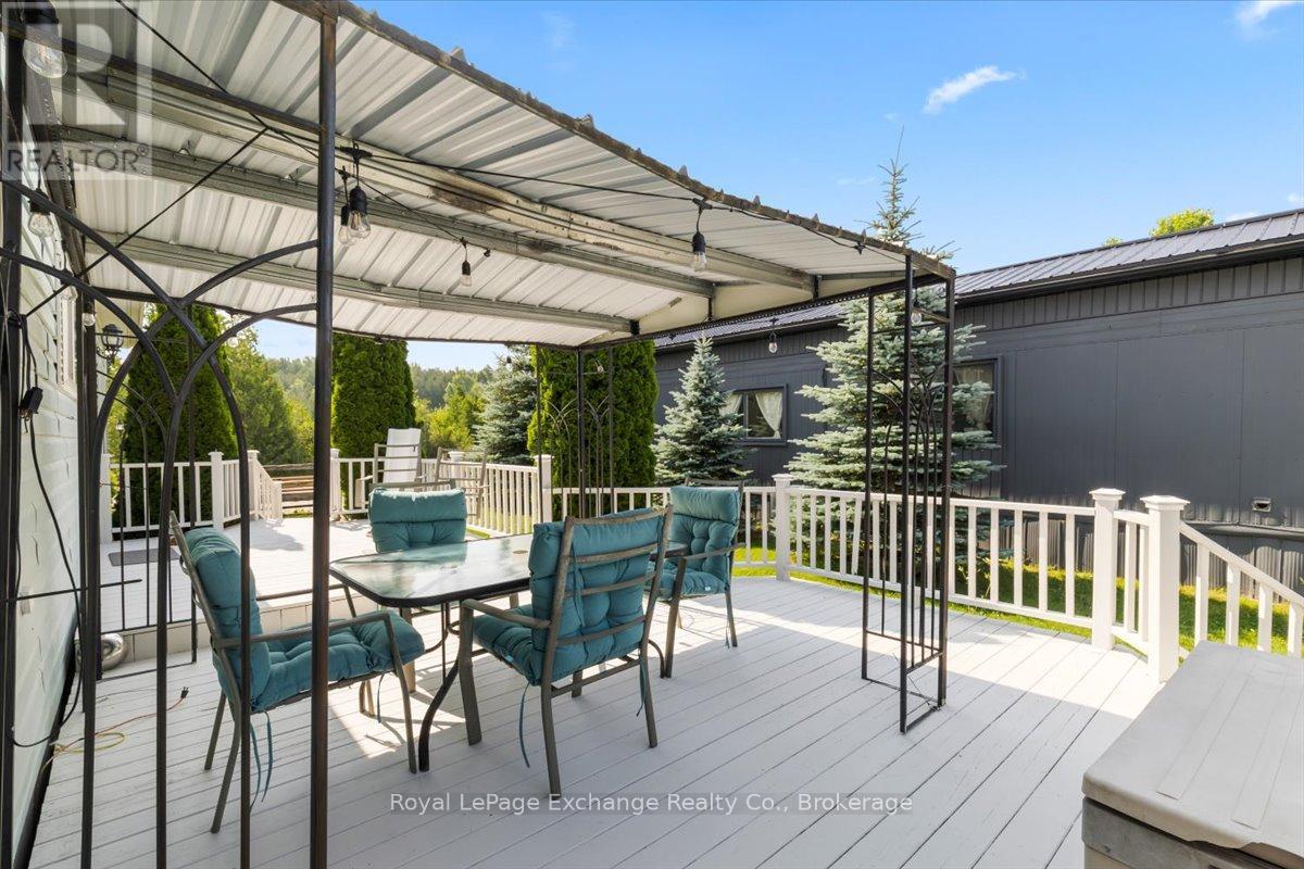 70 Applewood Boulevard, Kincardine, Ontario  N0G 2T0 - Photo 22 - X12292102