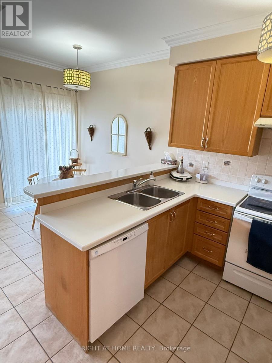 54 Golden Oak Avenue, Richmond Hill, Ontario  L4S 1Y5 - Photo 19 - N12284495