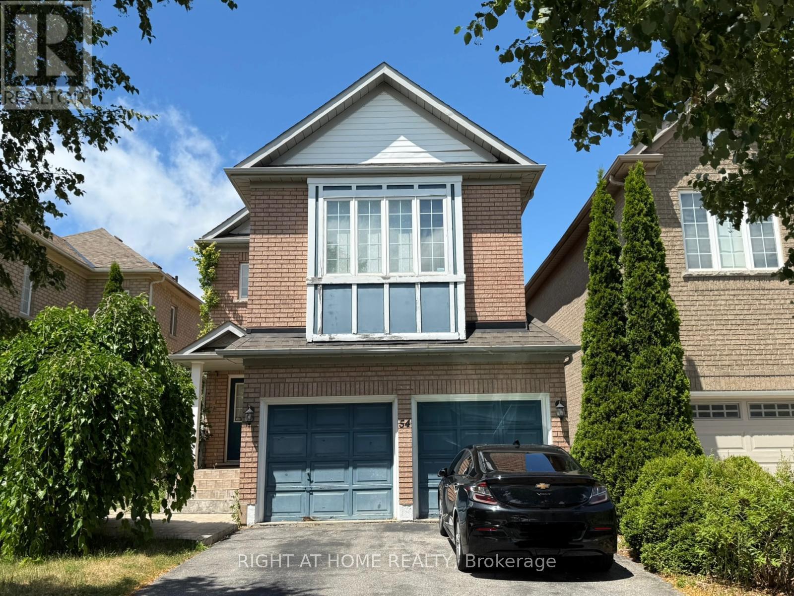 Property at 54 GOLDEN OAK AVENUE image 2