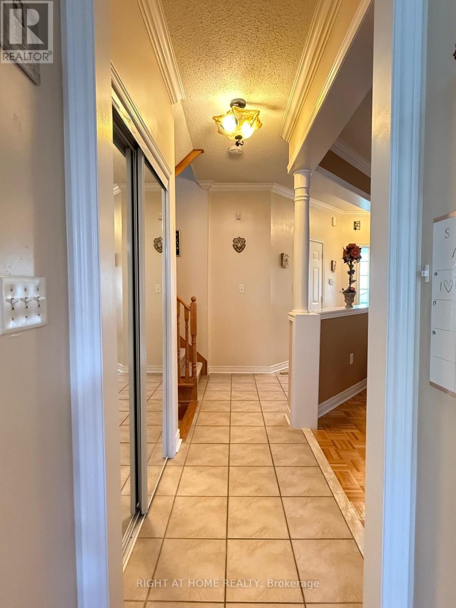 54 Golden Oak Avenue, Richmond Hill, Ontario  L4S 1Y5 - Photo 14 - N12284495