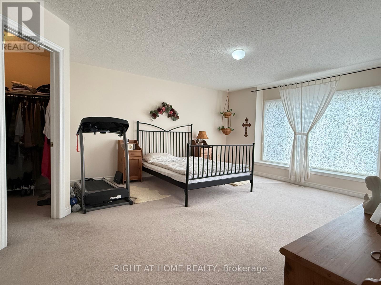 54 Golden Oak Avenue, Richmond Hill, Ontario  L4S 1Y5 - Photo 32 - N12284495
