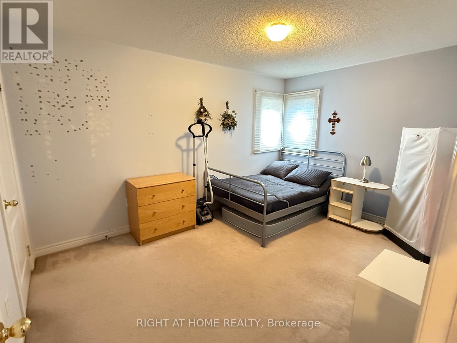 54 Golden Oak Avenue, Richmond Hill, Ontario  L4S 1Y5 - Photo 36 - N12284495