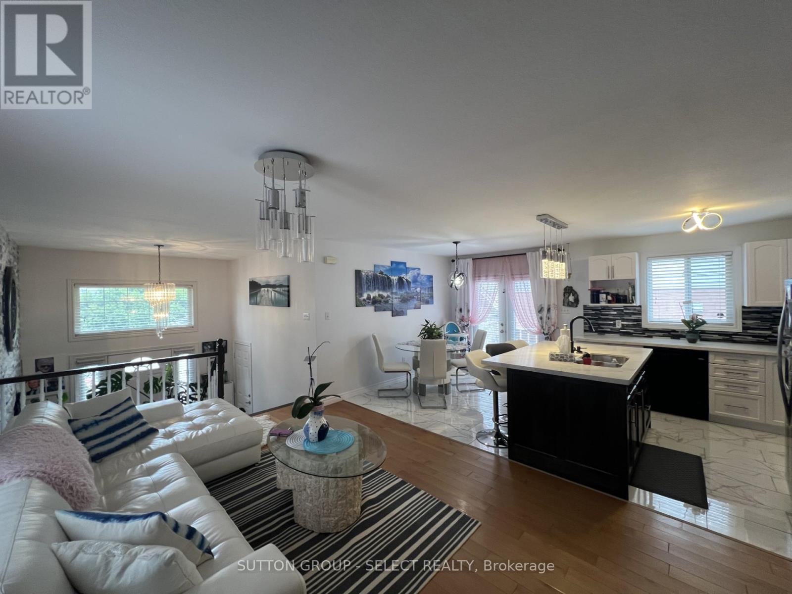 Main - 1233 Savannah Drive, London North, Ontario  N5X 4P2 - Photo 5 - X12292161