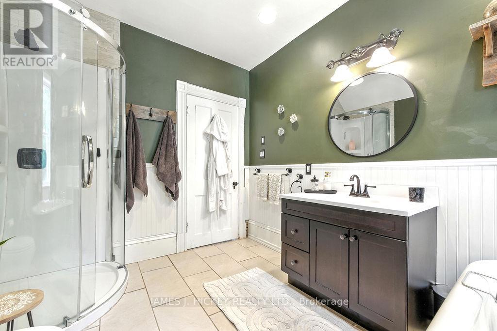 1077 Allan Road, Laurentian Hills, Ontario  K0J 1P0 - Photo 23 - X12292083