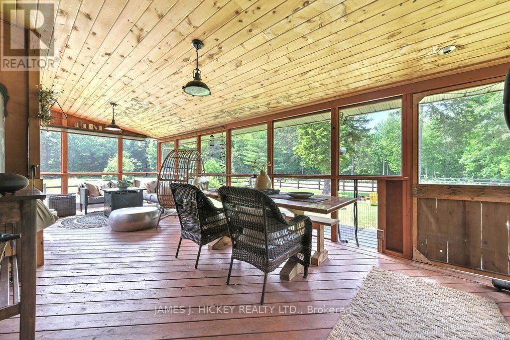 1077 Allan Road, Laurentian Hills, Ontario  K0J 1P0 - Photo 26 - X12292083