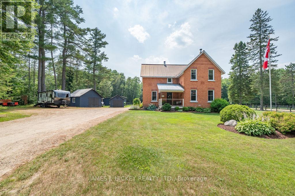 1077 Allan Road, Laurentian Hills, Ontario  K0J 1P0 - Photo 34 - X12292083