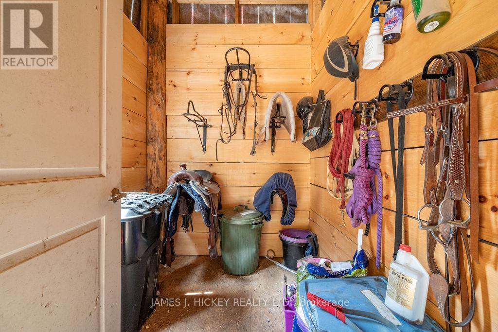 1077 Allan Road, Laurentian Hills, Ontario  K0J 1P0 - Photo 43 - X12292083