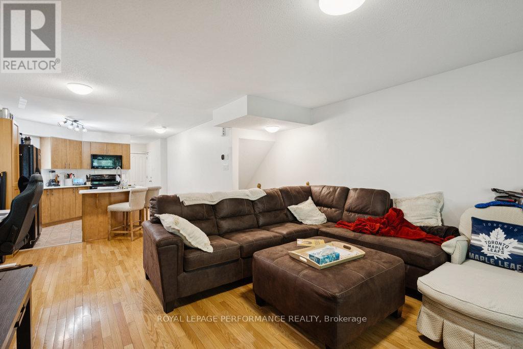19 - 90 Steele Park Private, Ottawa, Ontario  K1J 0J2 - Photo 10 - X12292072