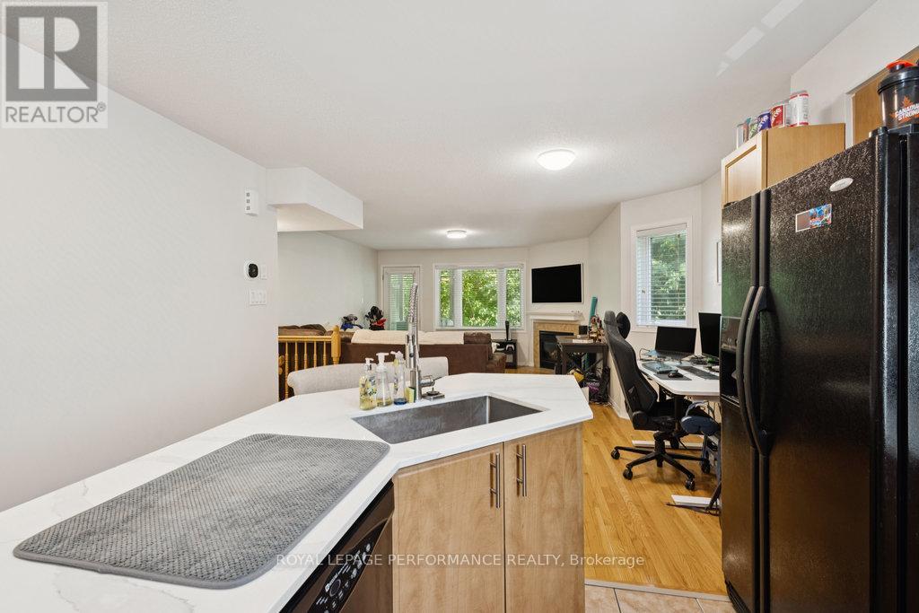 19 - 90 Steele Park Private, Ottawa, Ontario  K1J 0J2 - Photo 16 - X12292072