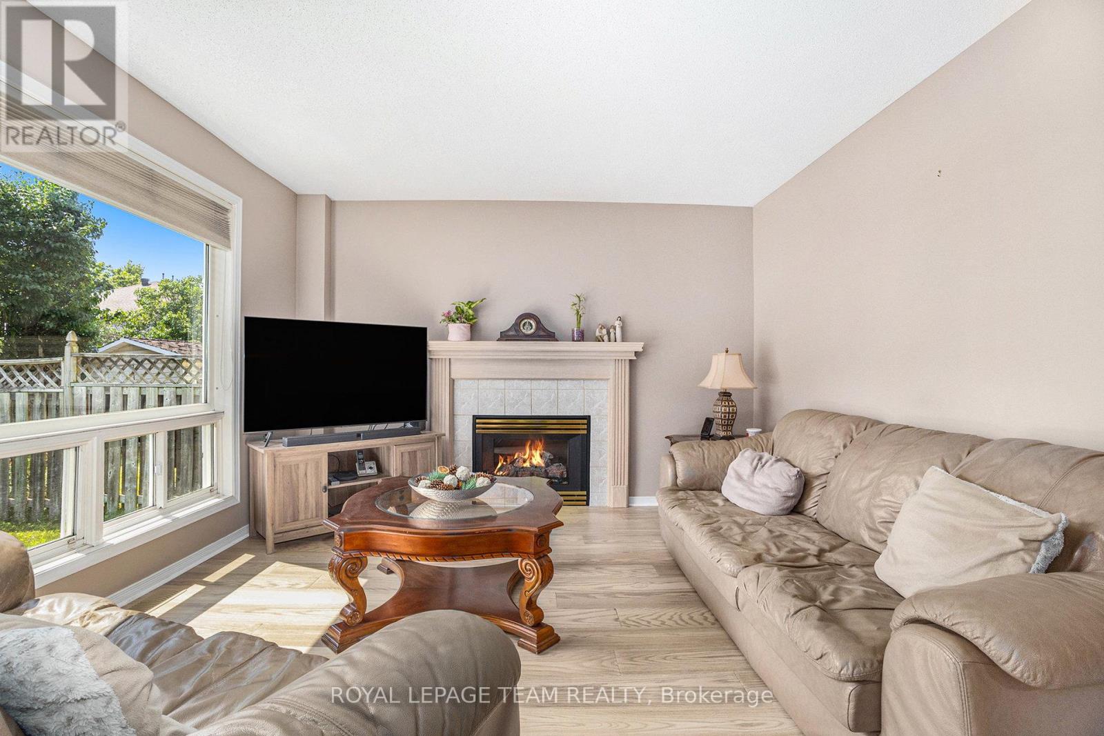 Property at 36 NAKOTA WAY image 5