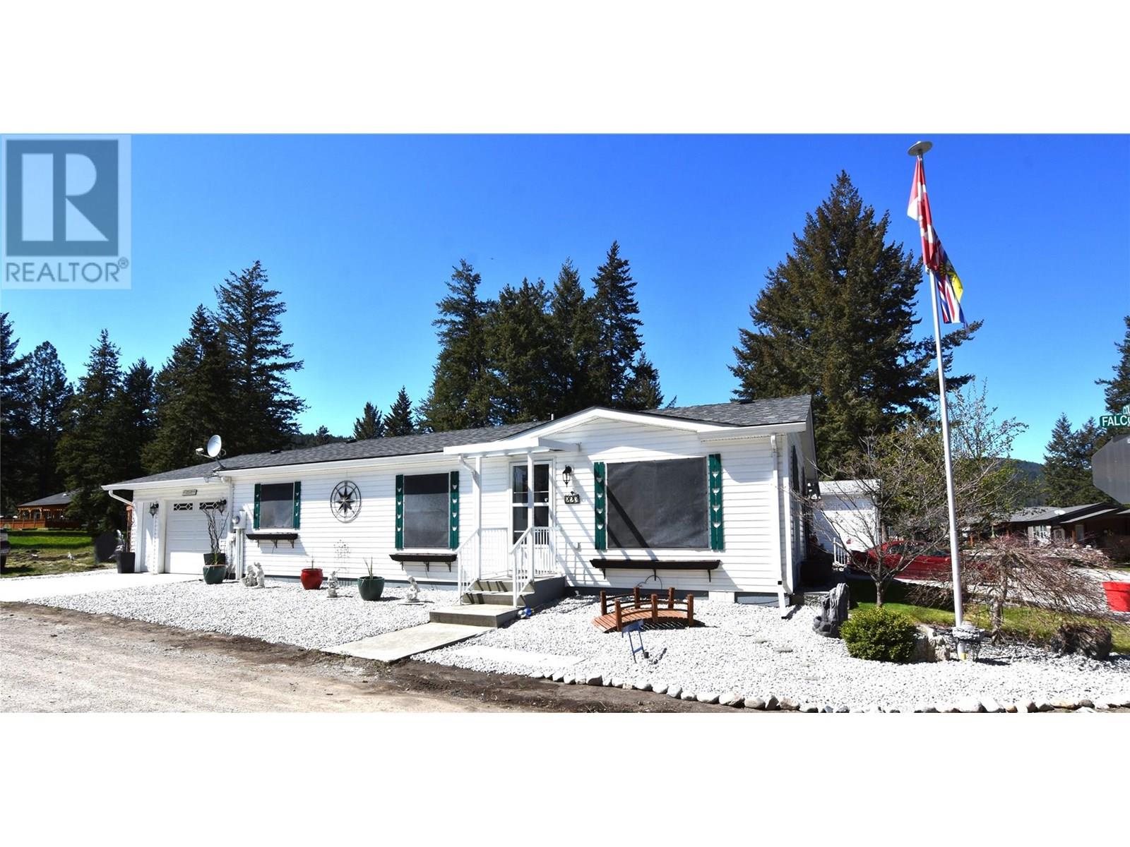 223 Cougar Street, Vernon, British Columbia  V1H 2A1 - Photo 4 - 10335715