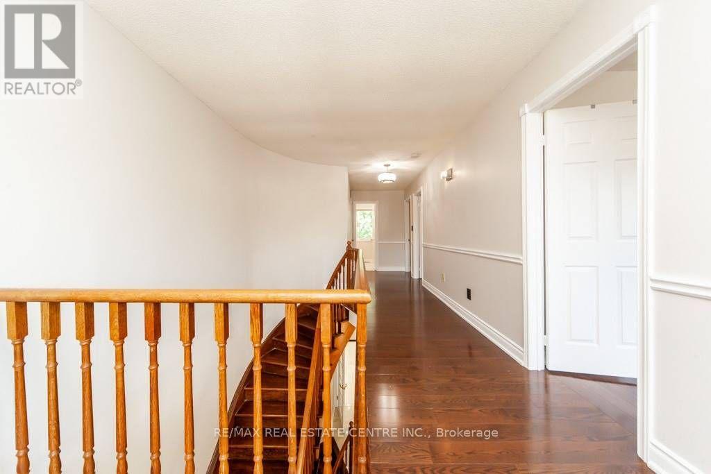 1714 Covington Terrace, Mississauga, Ontario  L5M 3M4 - Photo 20 - W12292058