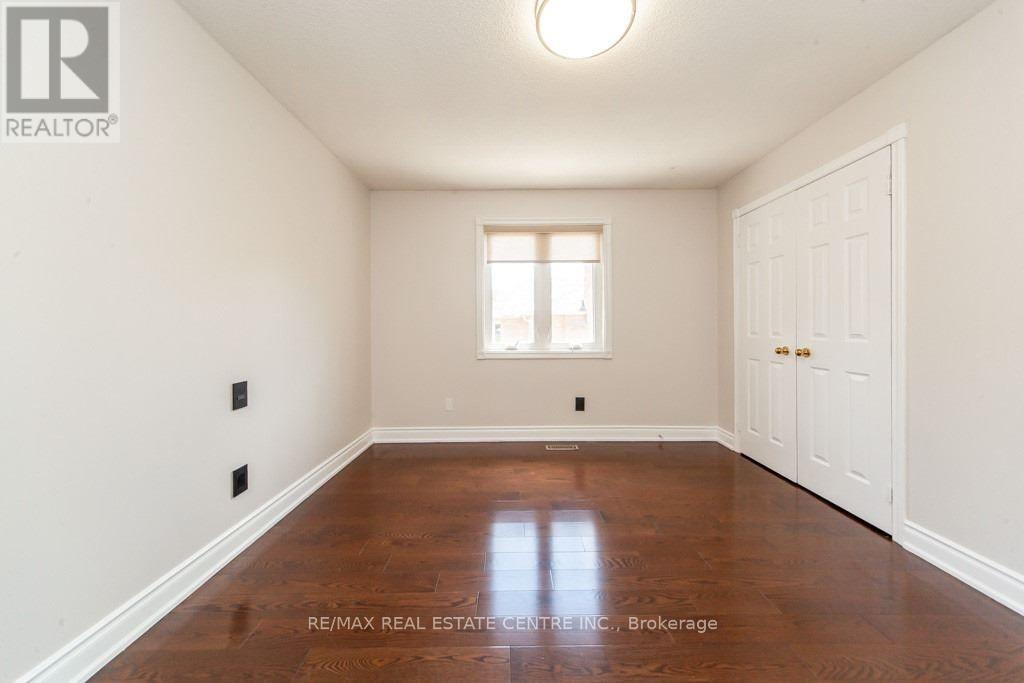 1714 Covington Terrace, Mississauga, Ontario  L5M 3M4 - Photo 26 - W12292058