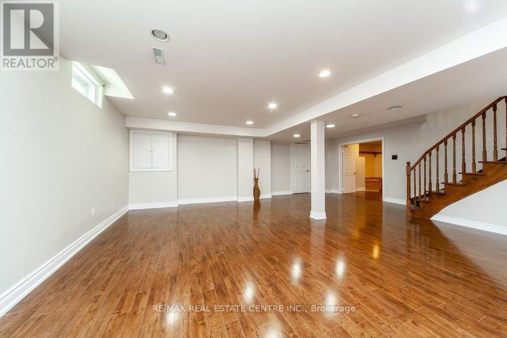 1714 Covington Terrace, Mississauga, Ontario  L5M 3M4 - Photo 30 - W12292058