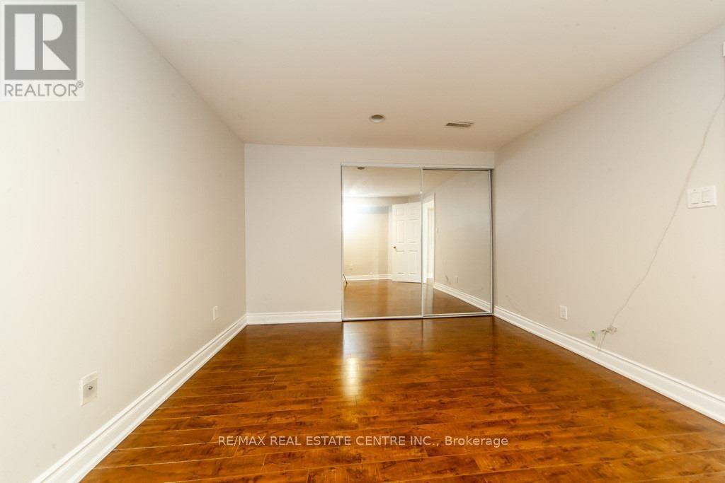 1714 Covington Terrace, Mississauga, Ontario  L5M 3M4 - Photo 31 - W12292058