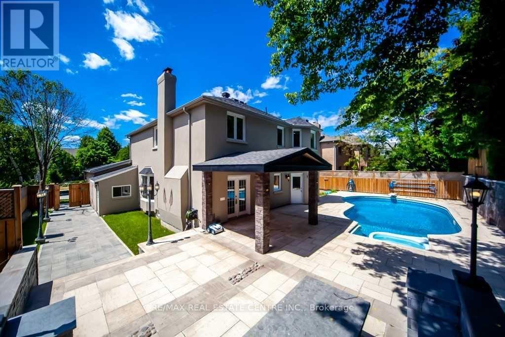 1714 Covington Terrace, Mississauga, Ontario  L5M 3M4 - Photo 33 - W12292058