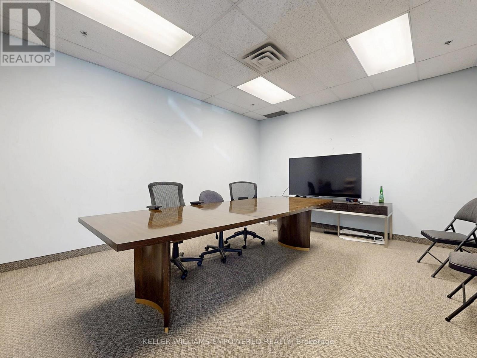 1060b Lorimar Drive, Mississauga (Northeast), Ontario  L5S 1R8 - Photo 11 - W12292060