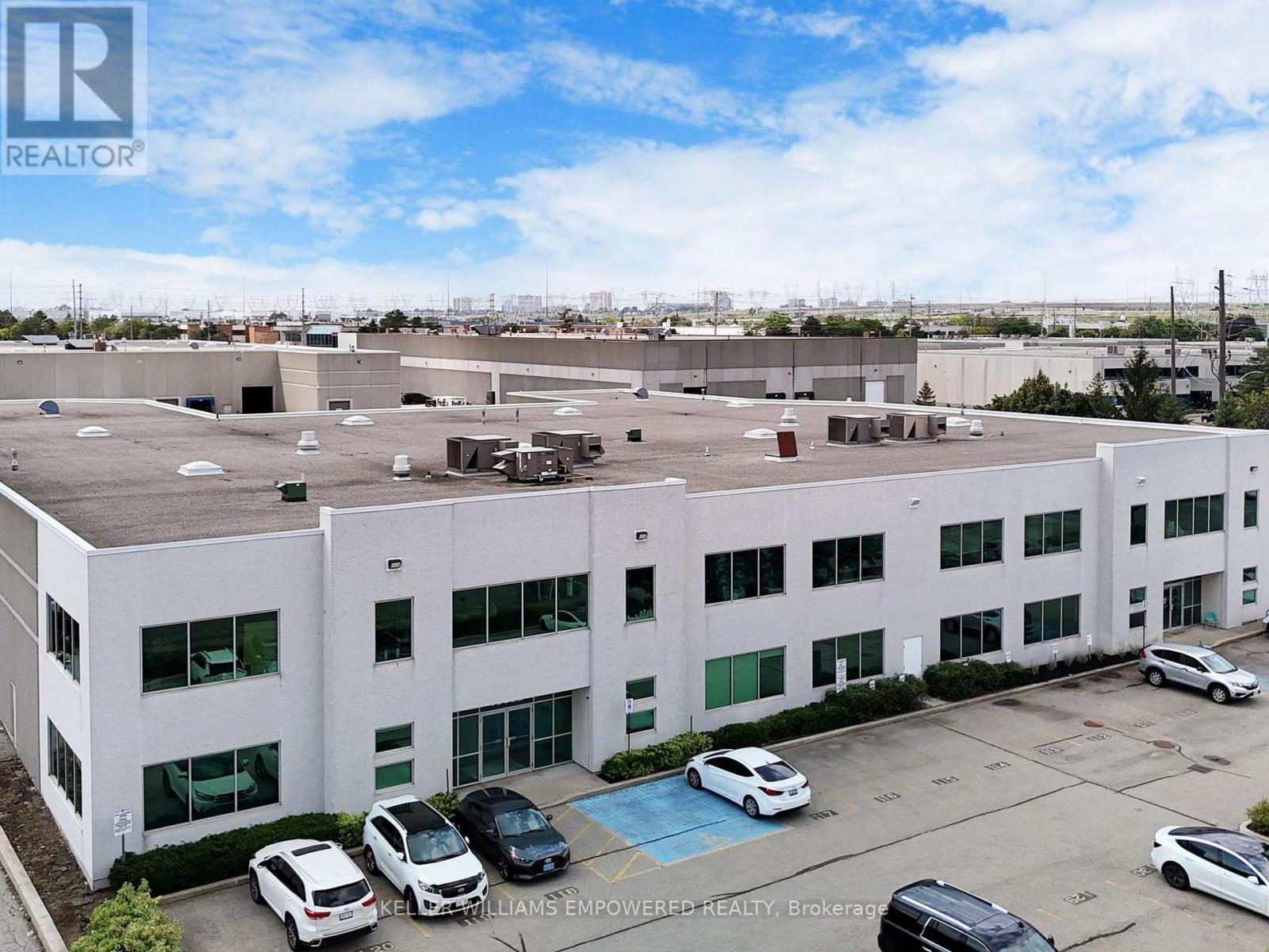 1060b Lorimar Drive, Mississauga (Northeast), Ontario  L5S 1R8 - Photo 2 - W12292060