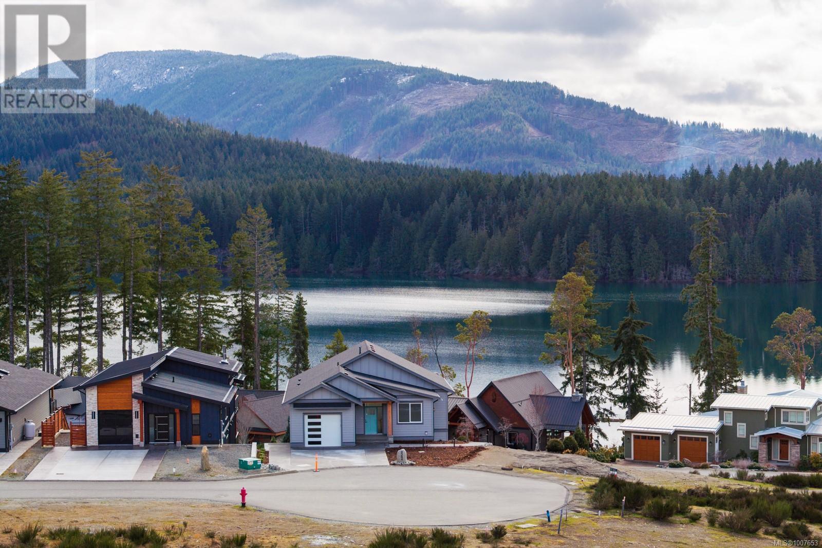9394 Lakefront Rise, Lake Cowichan, British Columbia