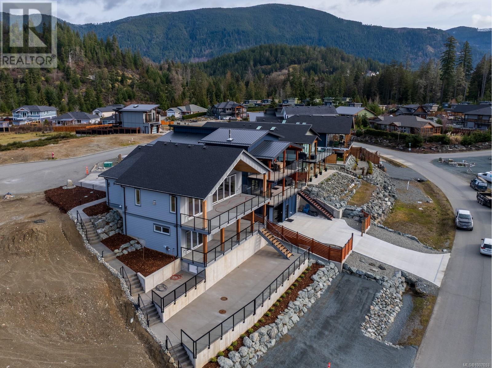 9394 Lakefront Rise, Lake Cowichan, British Columbia  V0R 2G1 - Photo 62 - 1007653