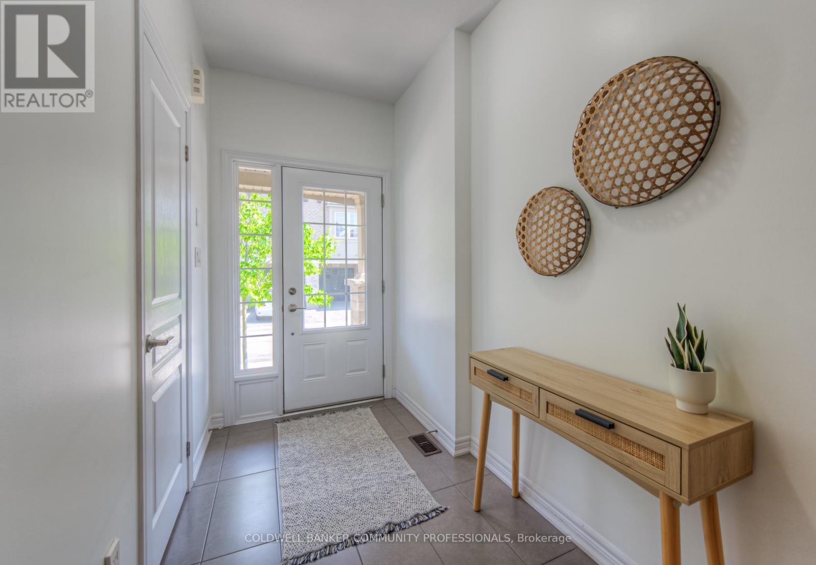 38 - 215 Dundas Street E, Hamilton, Ontario  L8B 0X1 - Photo 5 - X12292005